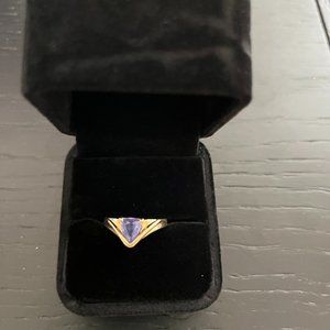 14 kt Yellow Gold and Tanzanite Ring